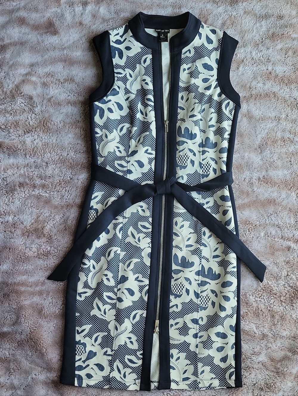 Sleeveless Navy and White Floral Zip-Front Midi Dress with Tie Belt
